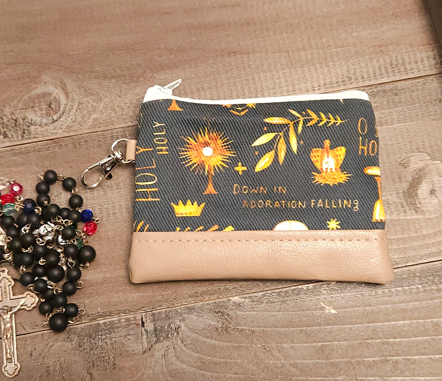 Wallet Rosary pouch Eucharistic Adoration Latin