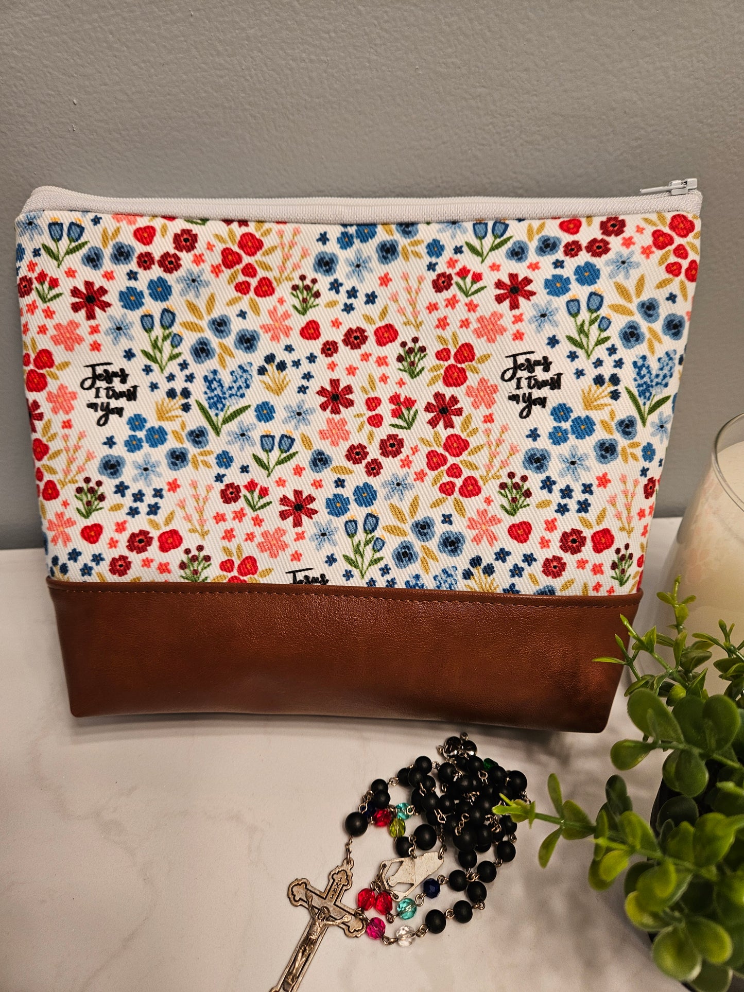 Veil pouch Divine Mercy Jesus I Trust in You St. Faustina Catholic clutch