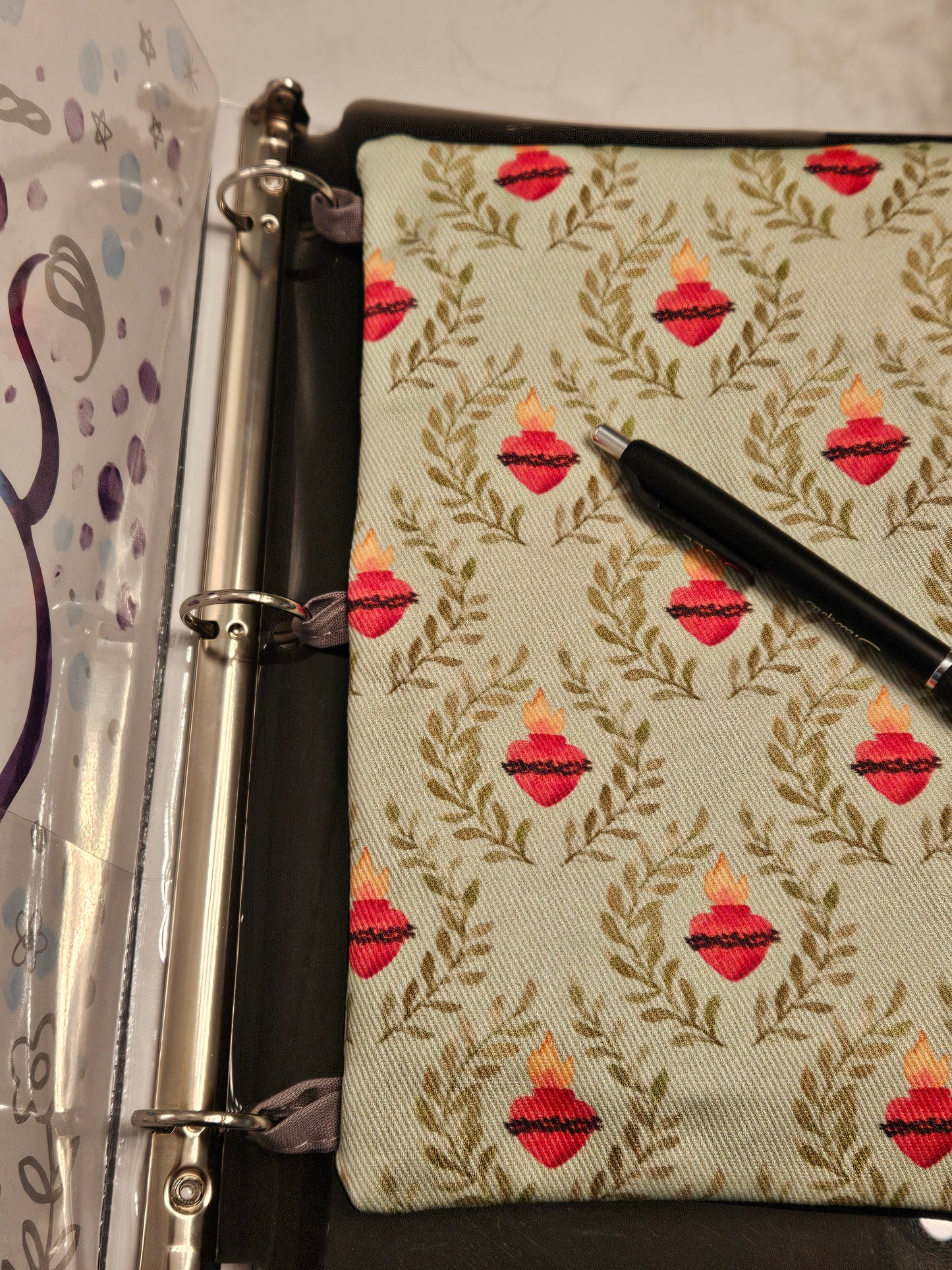 Binder pouch Sacred Heart of Jesus pencil and prayer card pouch