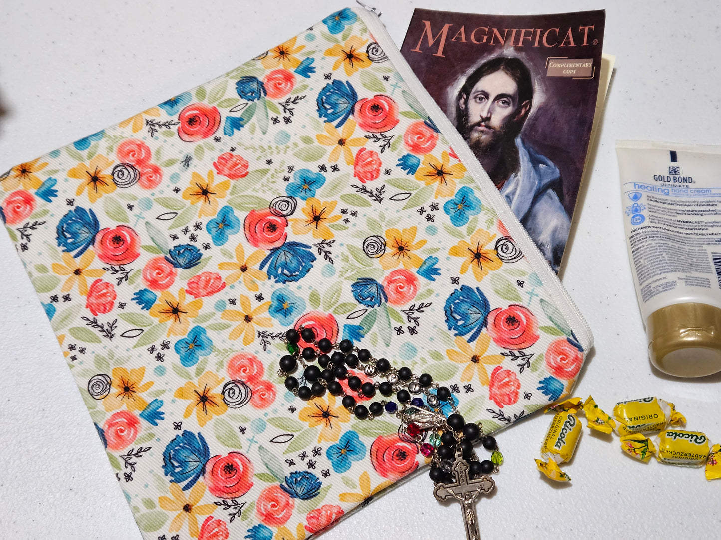 Hidden Rosary veil pouch