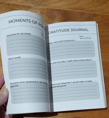 Daily Gratitude Journal with 3 Month Weekly Planner: Faith-based Journal/Christian journaling/Positivity